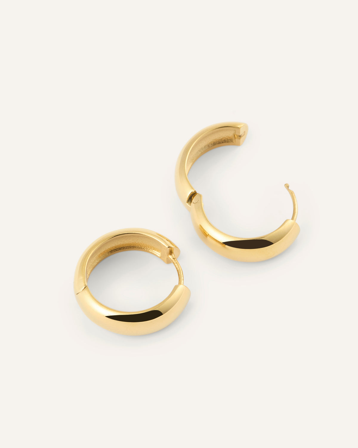 Brave Medium Hoops
