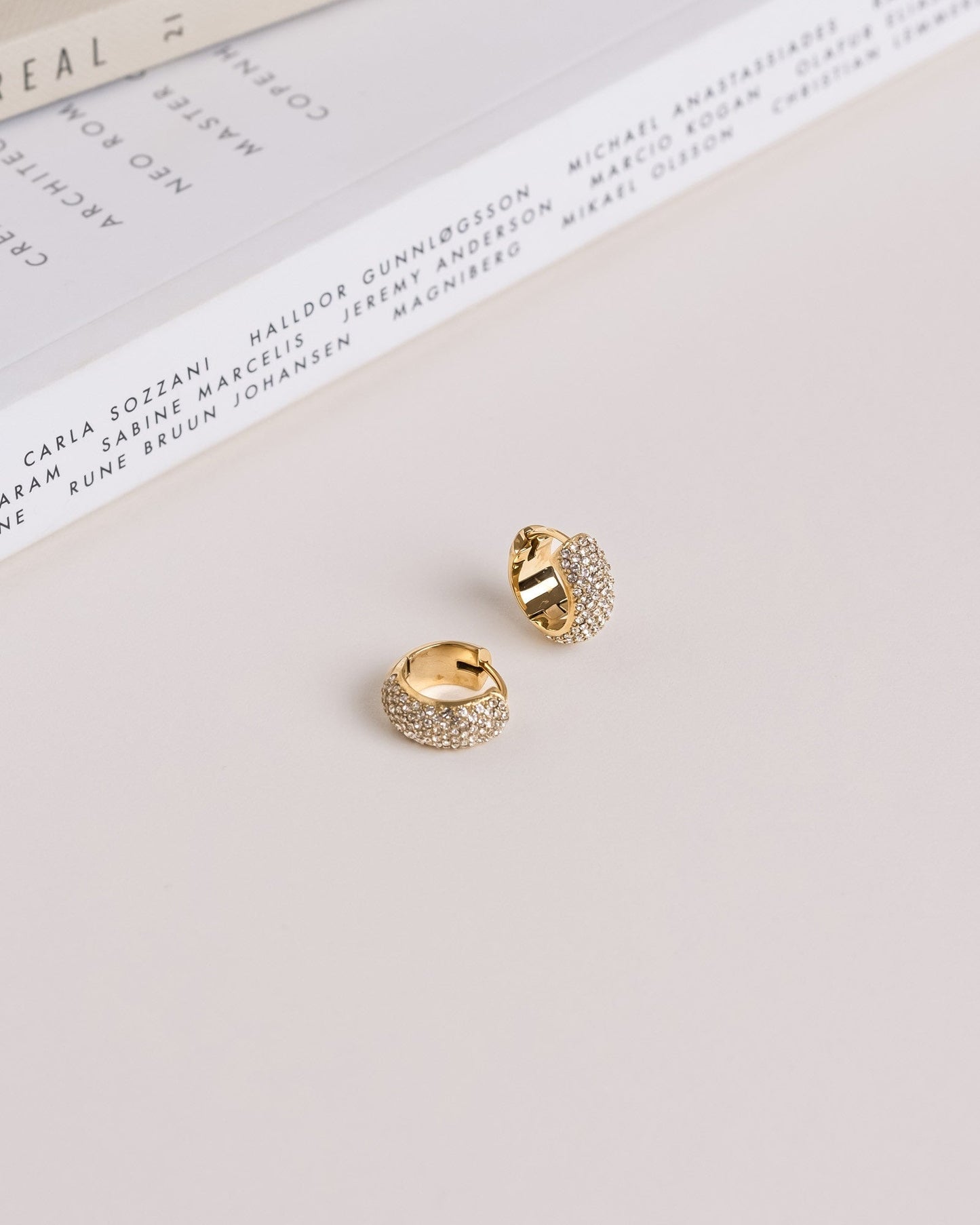 Amour Hoops Small