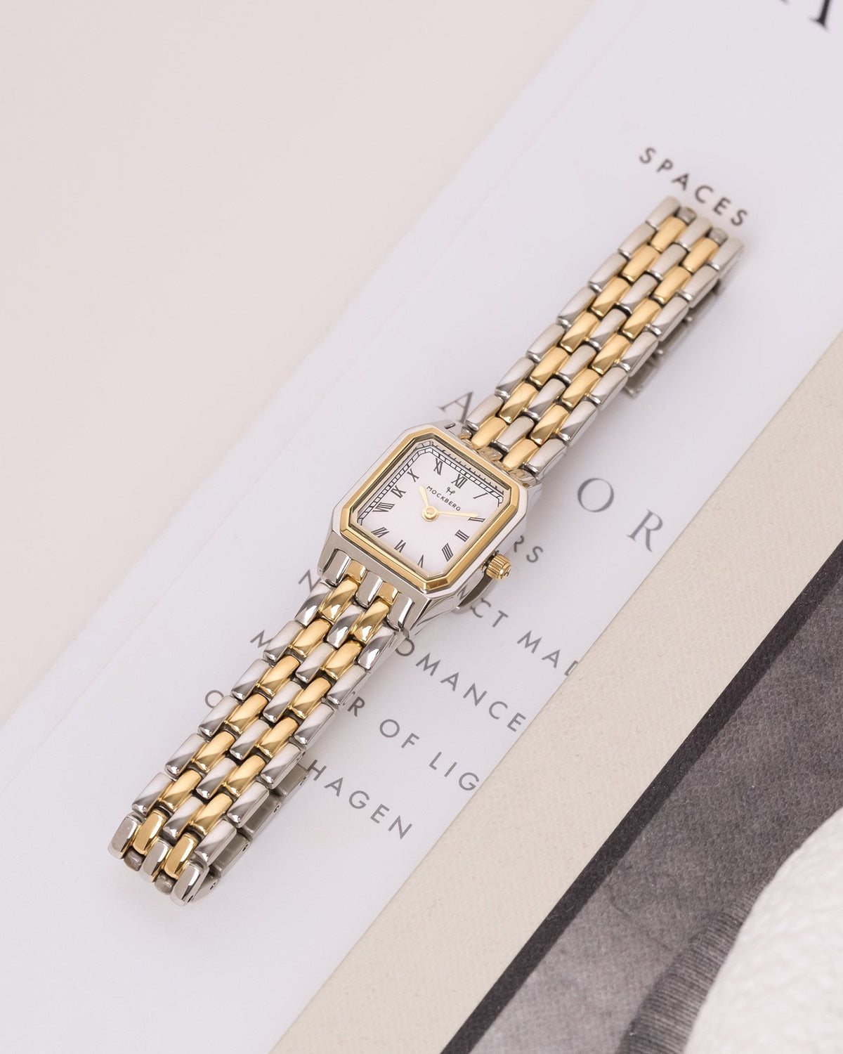 Classic Watch 25 mm