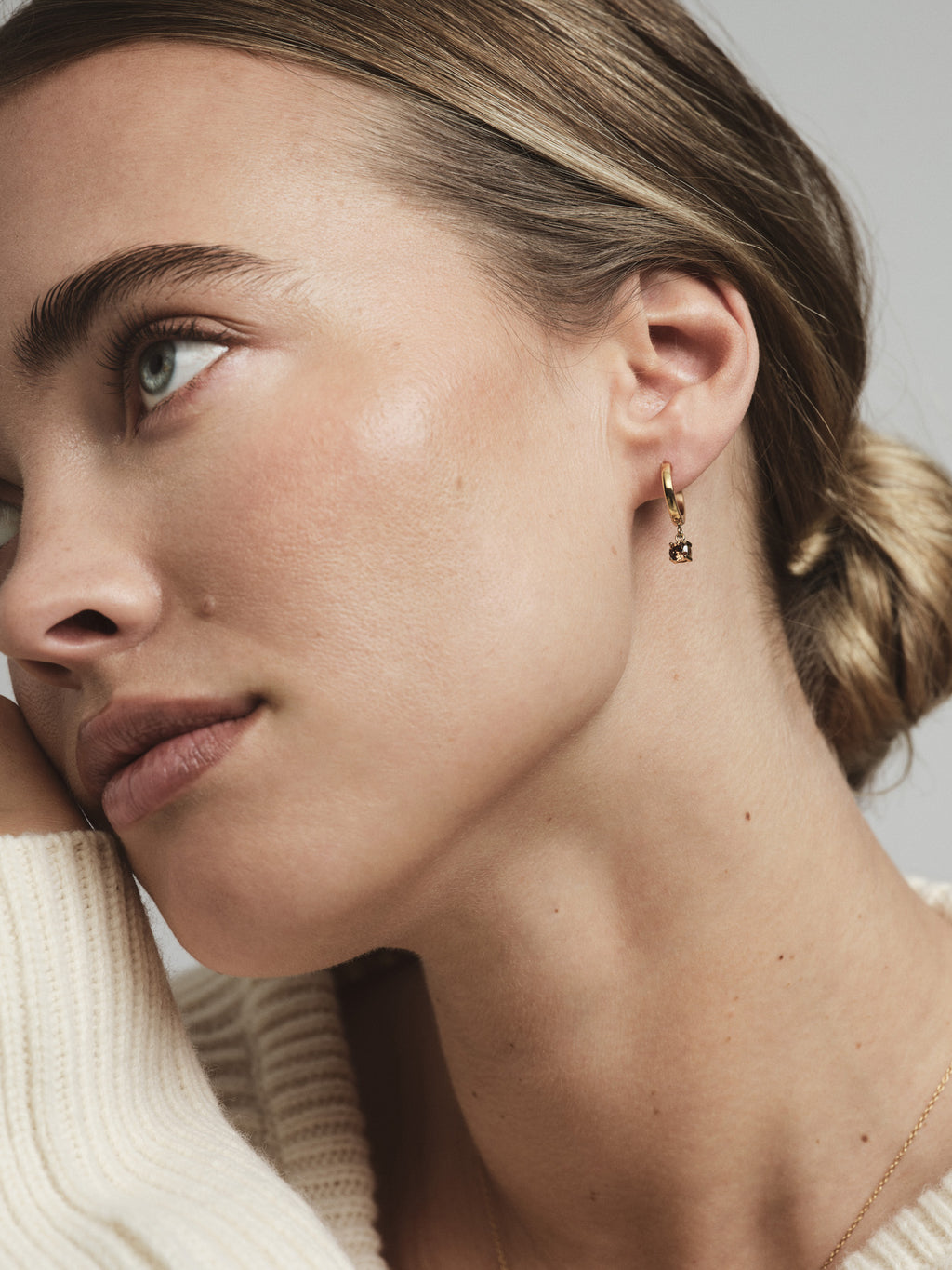 Jolie Coffee Hoops