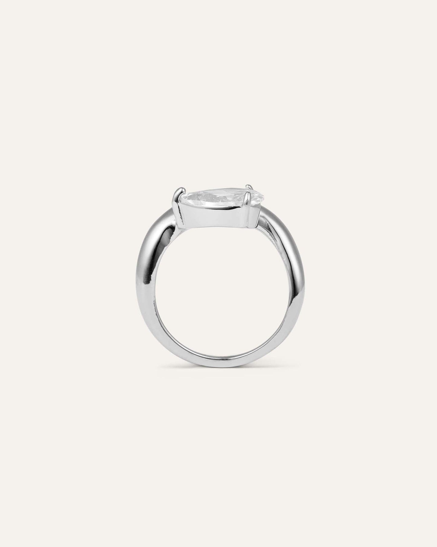 Amara Ring