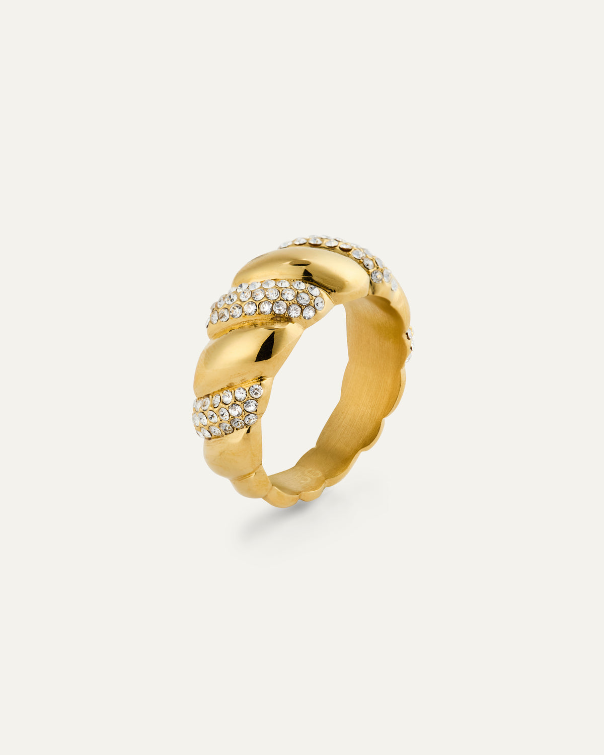 Noela Ring