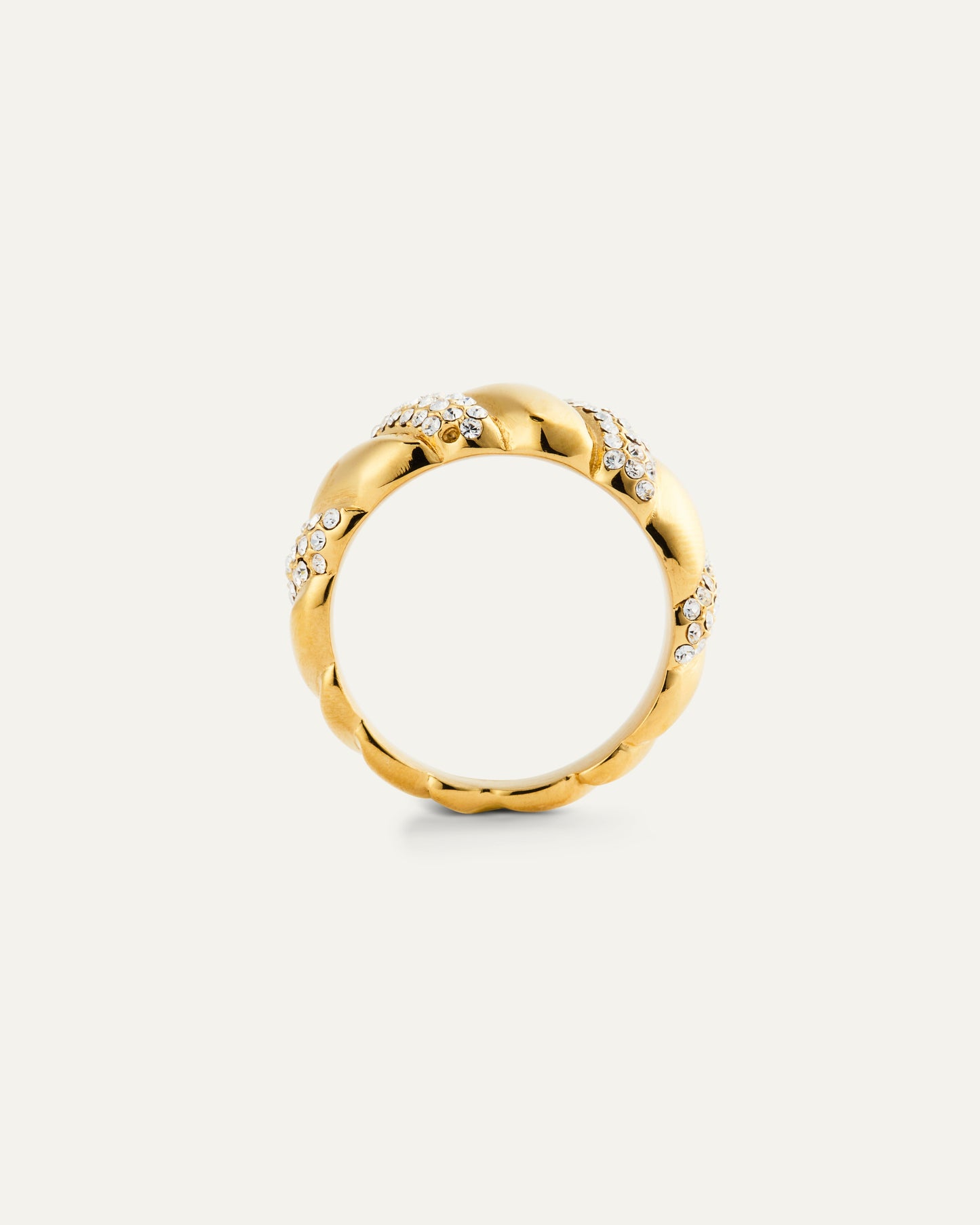 Noela Ring