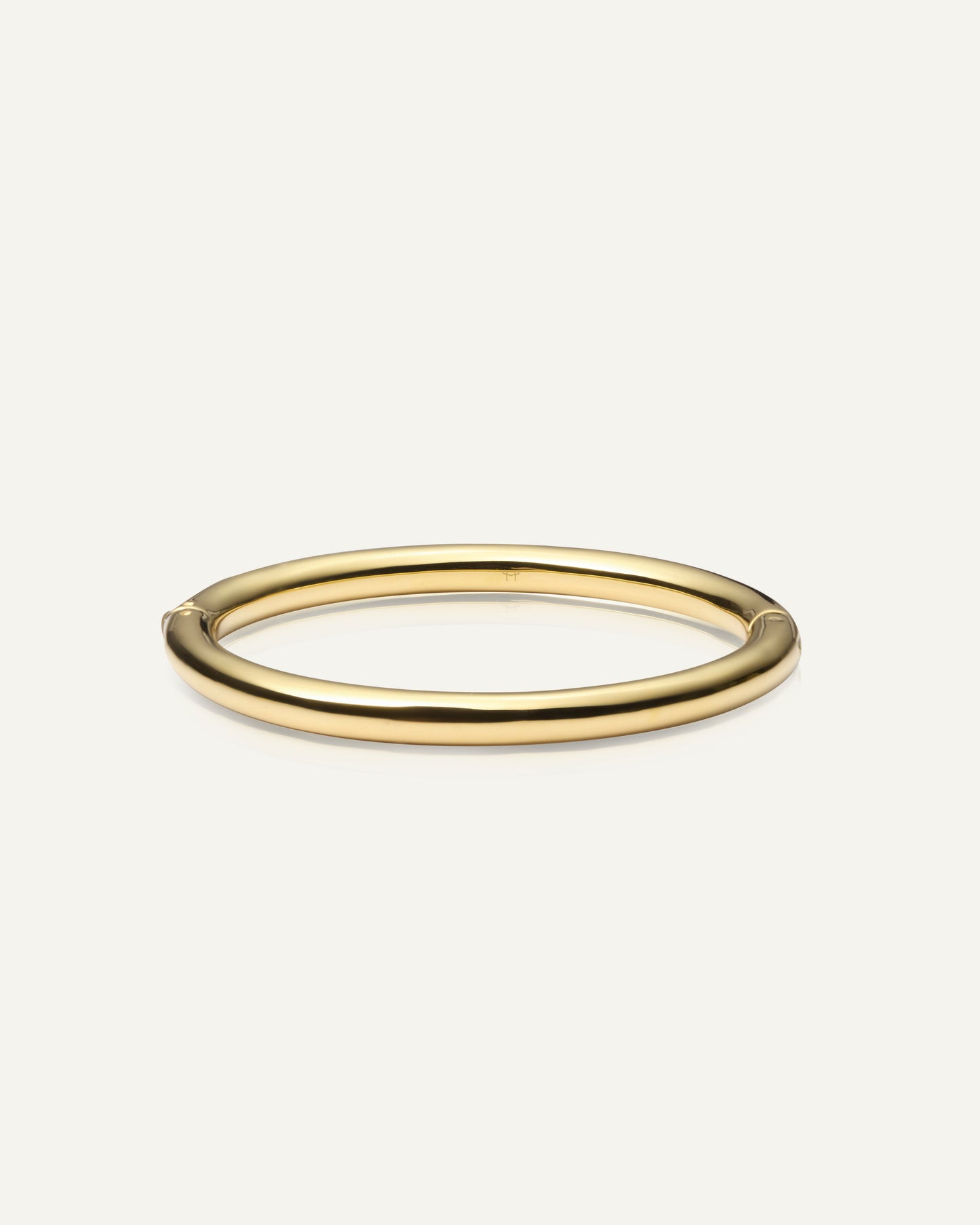 Aura Bold Gold Bangle