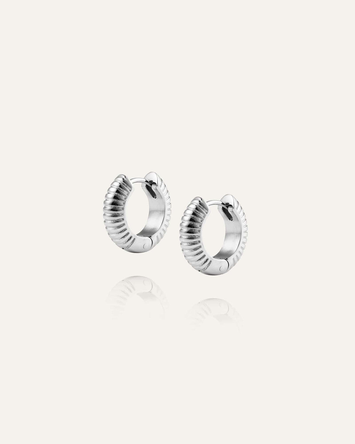 Ribbed Hoops Medium